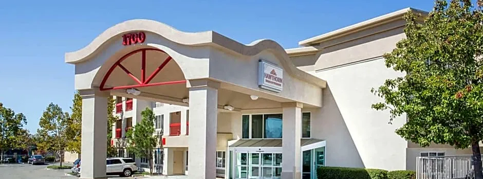 Hawthorn Suites by Wyndham Livermore Wine Country