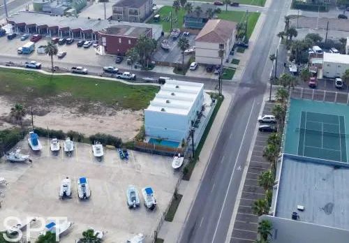 Villas de Laguna 4