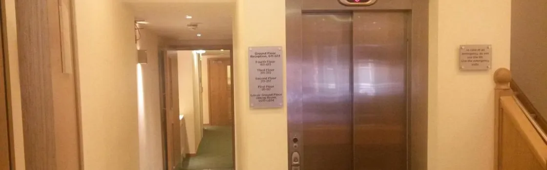 Regency Hotel Parkside