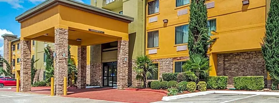 Comfort Inn Dallas Park Central