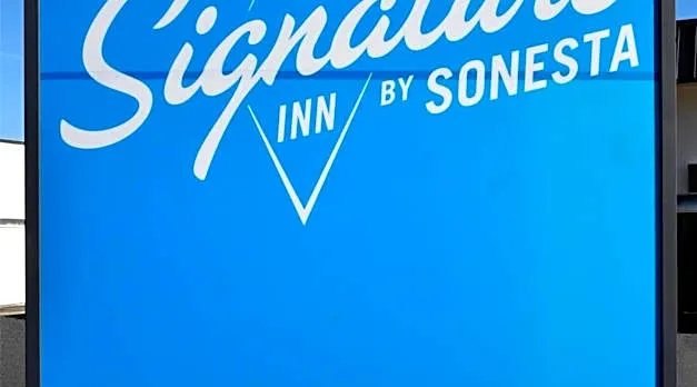 Signature Inn Medford Downtown