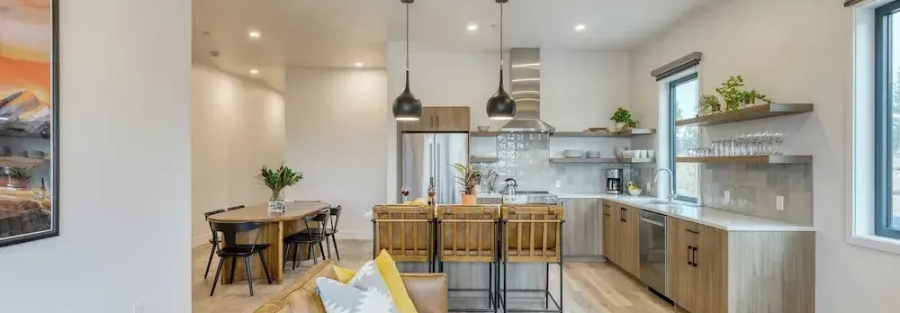 1115 Aerie Buyout 2 Units, Near Downtown Hot Tub + Mountain View