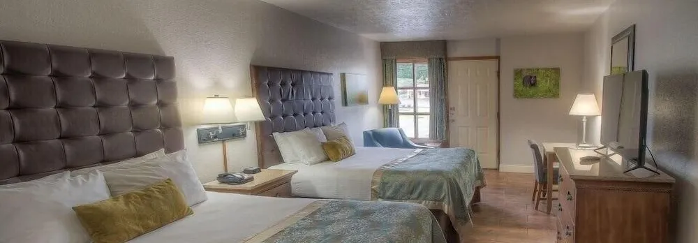 Accommodations by Willow Brook Lodge