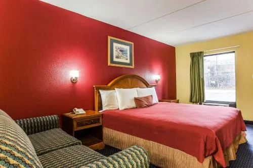 Rodeway Inn Charlotte North End