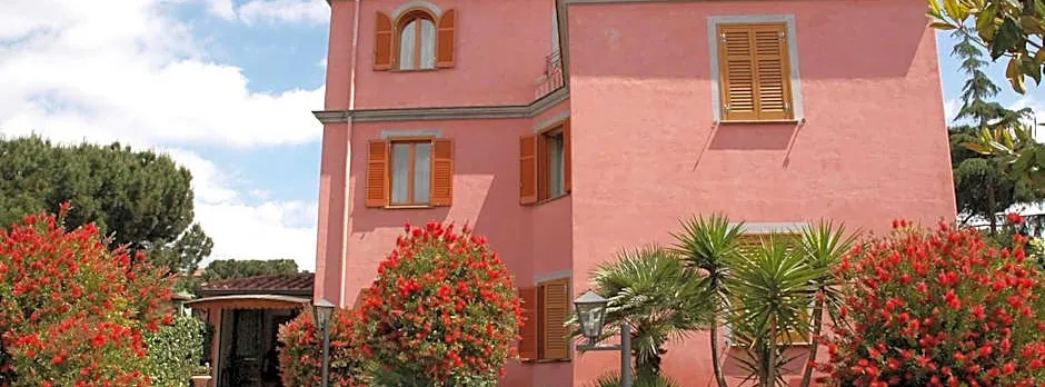 Hotel Arco Di Travertino