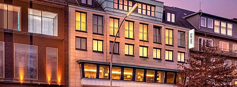 Garner Hamburg Wandsbek Marktplatz By IHG