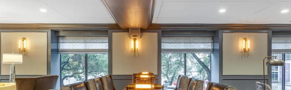 Cambria Hotel Houston Downtown Convention Center