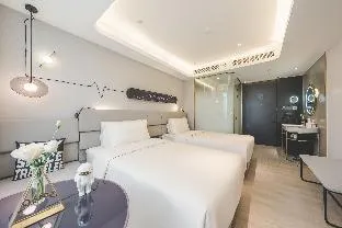 Atour Light Hotel Nanjing Confucius Temple Zhonghuamen Metro Station