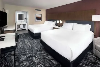 DoubleTree by Hilton Manhattan