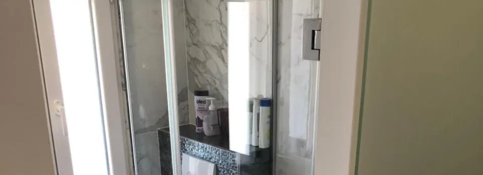 Apartment Vid (Adults Only)