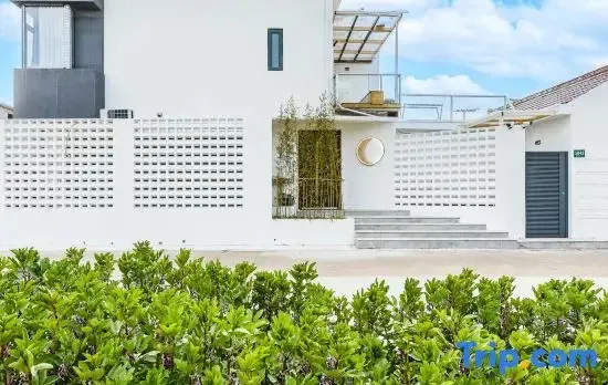 Flower Building·Yuanzhu Mingshu Homestay