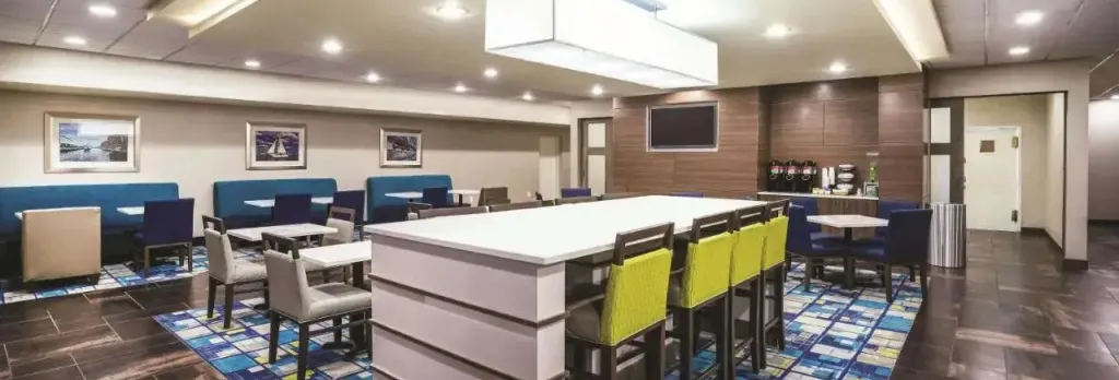 La Quinta Inn & Suites By Wyndham Baltimore S. Glen Burnie