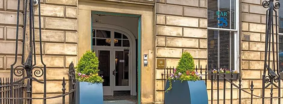 28 York Place Hotel