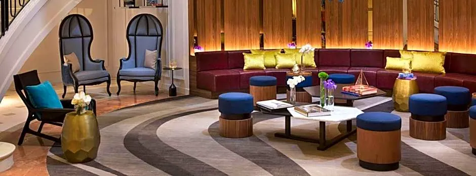 Renaissance Paris La Defense Hotel