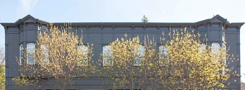 Wydown Hotel