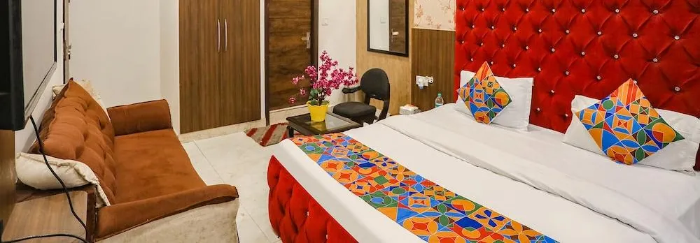 Fabhotel Royal Galaxy I