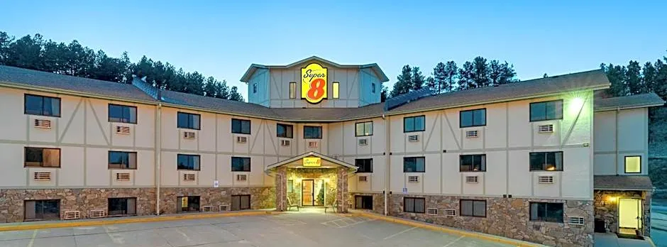 Super 8 by Wyndham Hill City/Mt Rushmore/ Area