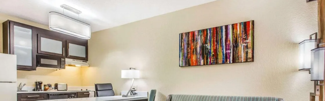 Mainstay Suites Greenville Airport