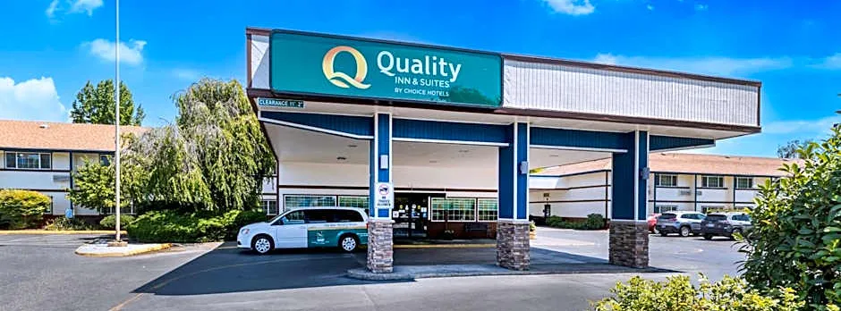 Quality Inn & Suites Medford Airport