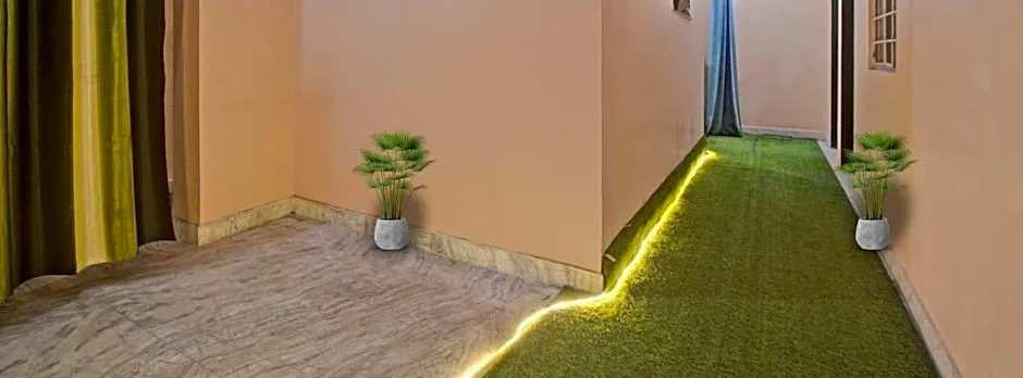 SPOT ON Hotel Rj14