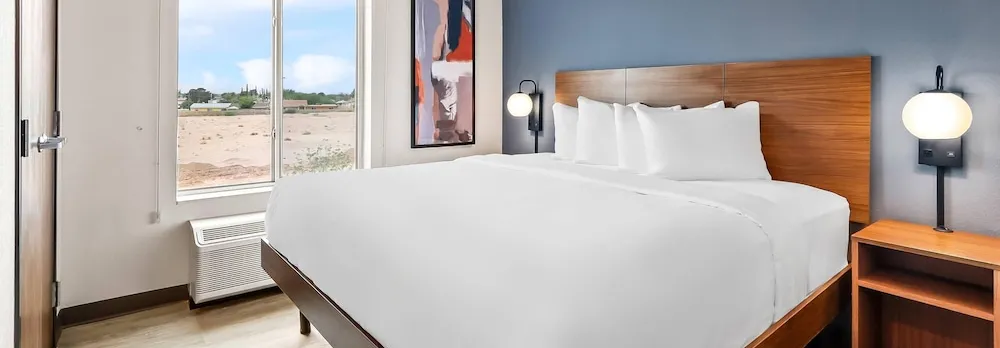 Everhome Suites El Paso