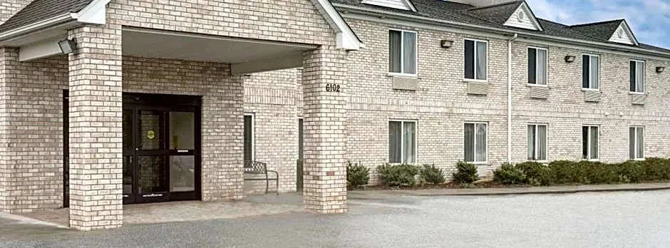 Days Inn by Wyndham Greensboro NC