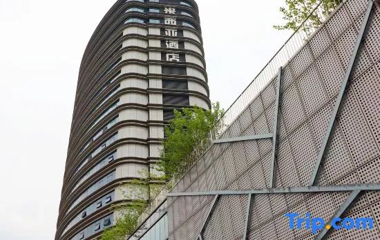 Ru Jia Pebble Hotel (Shanghai Jiayi Road Subway Station)