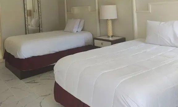 Super Inn Motel
