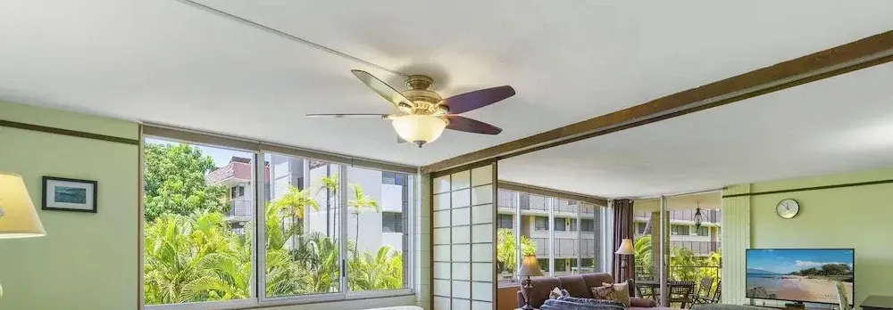 Haleakala Shores A-308 - Ocean/mountain Views, Stylish 2br/2ba, Lanai, AC, Wi-fi