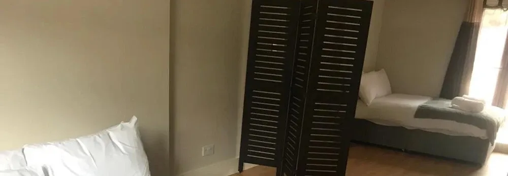 4 Bedroom, 8 bed Apartment,free Parking