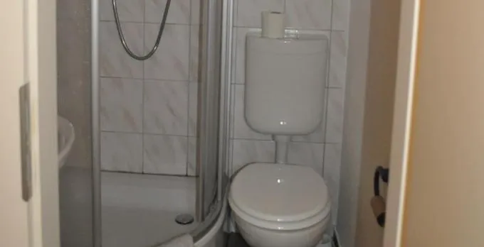 A Bed Privatzimmer Dresden Nichtraucherpension (Adults only)