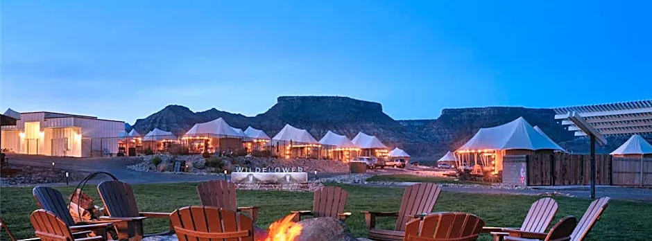 Zion Wildflower Resort, WorldHotels Backdrop