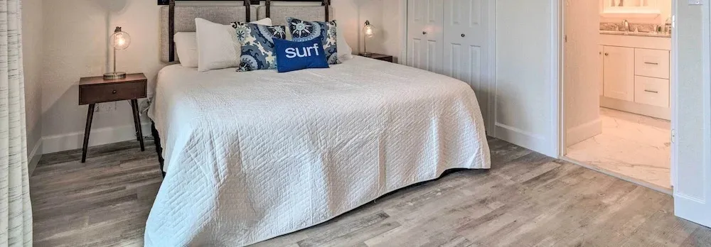 Modern Miramar Beach Townhome, Walk to Ocean!