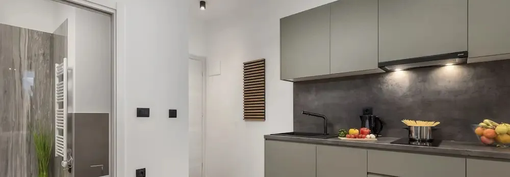 Deluxe Apartments & Rooms In the Center
