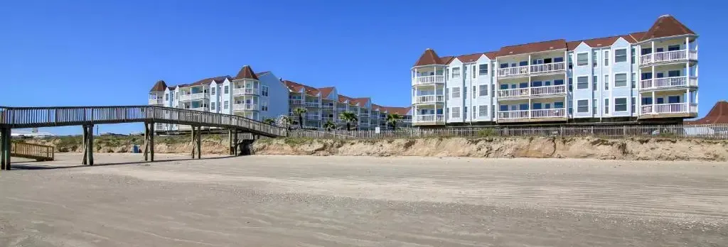 Parrot Paradise by Ryson Vacation Rentals