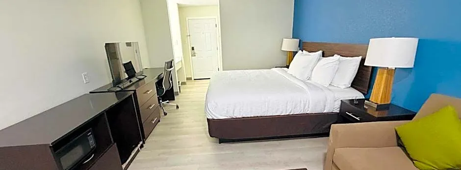 Hallmark Inn & Suites Newly Renovated Rooms San Antonio Northeast
