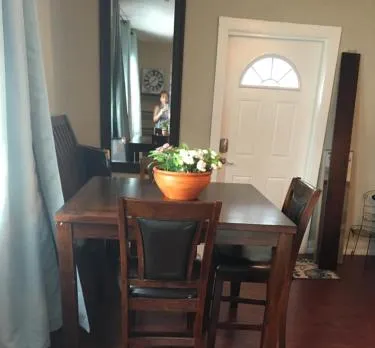 Modern 2/1 Apt near Midtown and Beaches