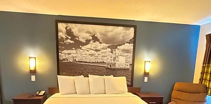 Northwood Inn - Prairie Du Chien