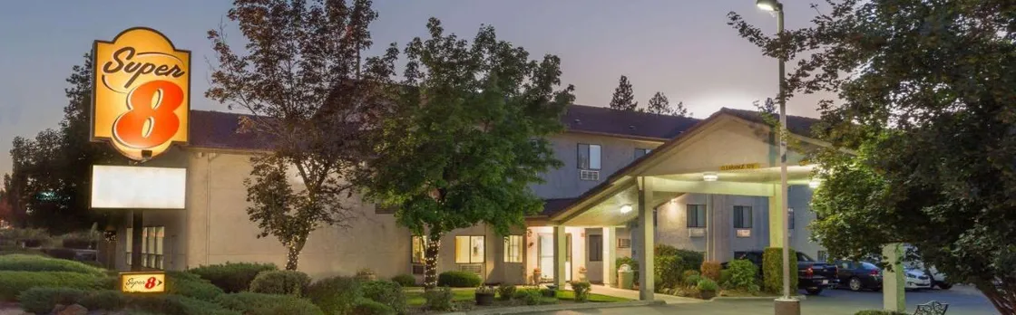Super 8 by Wyndham Bend
