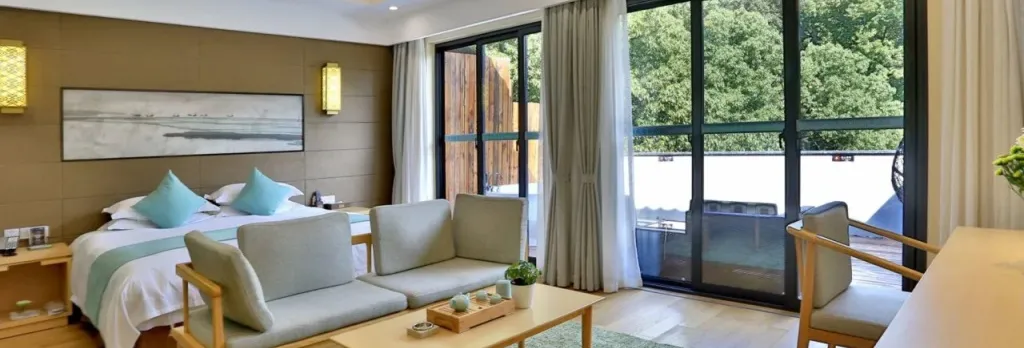 Nostalgia Hotel (West lake Hangzhou)