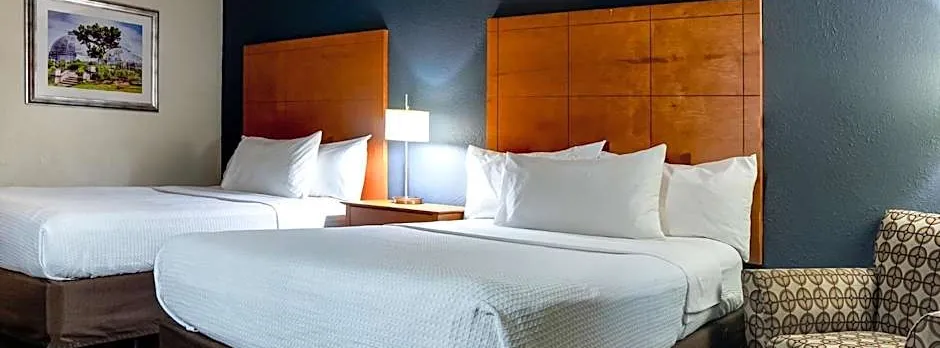 American Inn Ferndale
