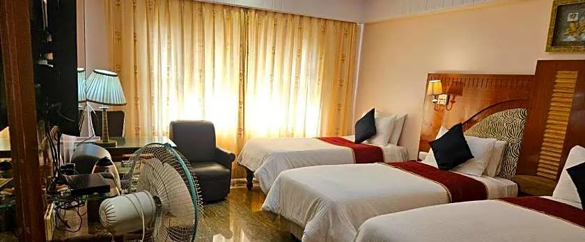 Golden Metro Hotel