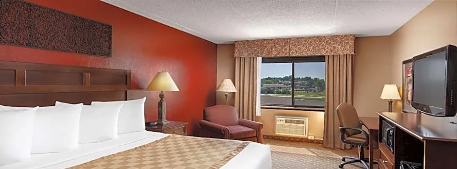 Roosevelt Grand Dakota, SureStay Collection by Best Western