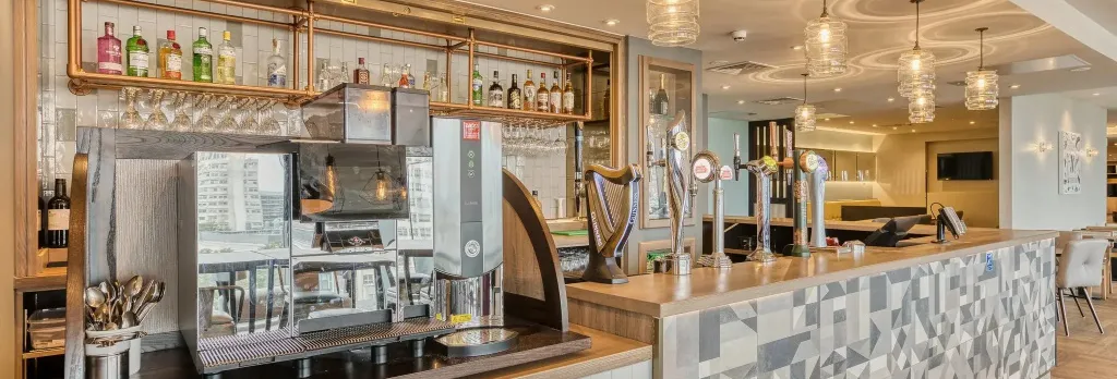 Premier Inn Manchester Cc Princess Street
