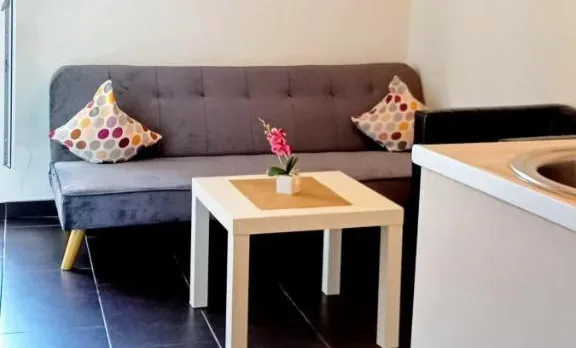 Santa Barbara Guesthouse