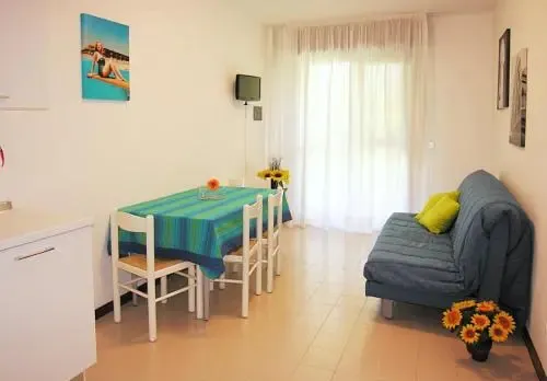 Apartment Gemini con Piscina