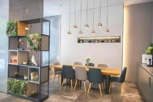 Home Inn Shanghai Lujiazui Oriental Pearl Pudong Avenue Metro Station