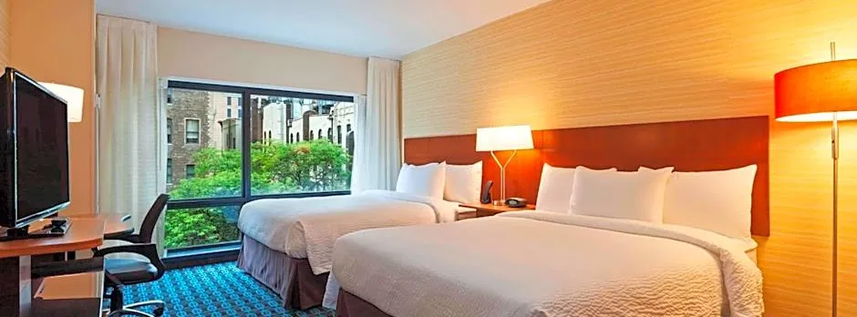 Fairfield Inn & Suites by Marriott Chicago Downtown/River North