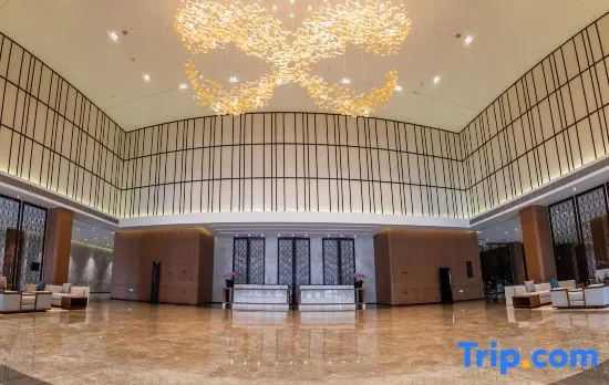 Hangzhou Xiaoshan Hotel By Lantian Bright (People's Square Subway Station)