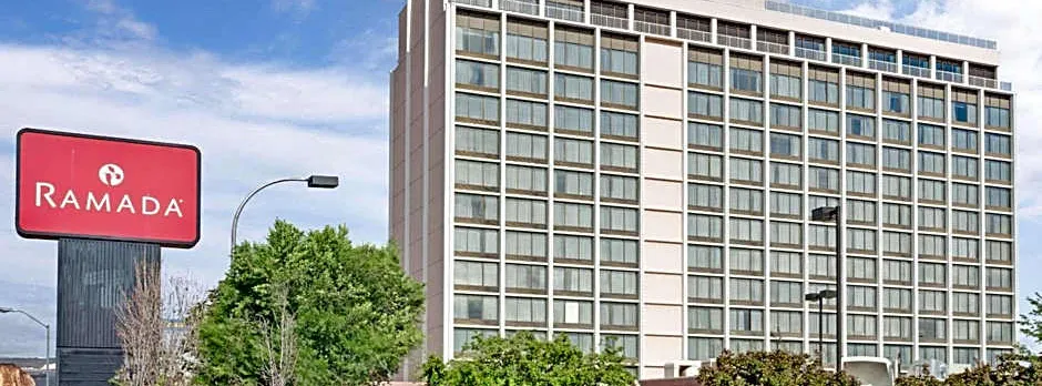 Ramada by Wyndham Reno Hotel and Casino